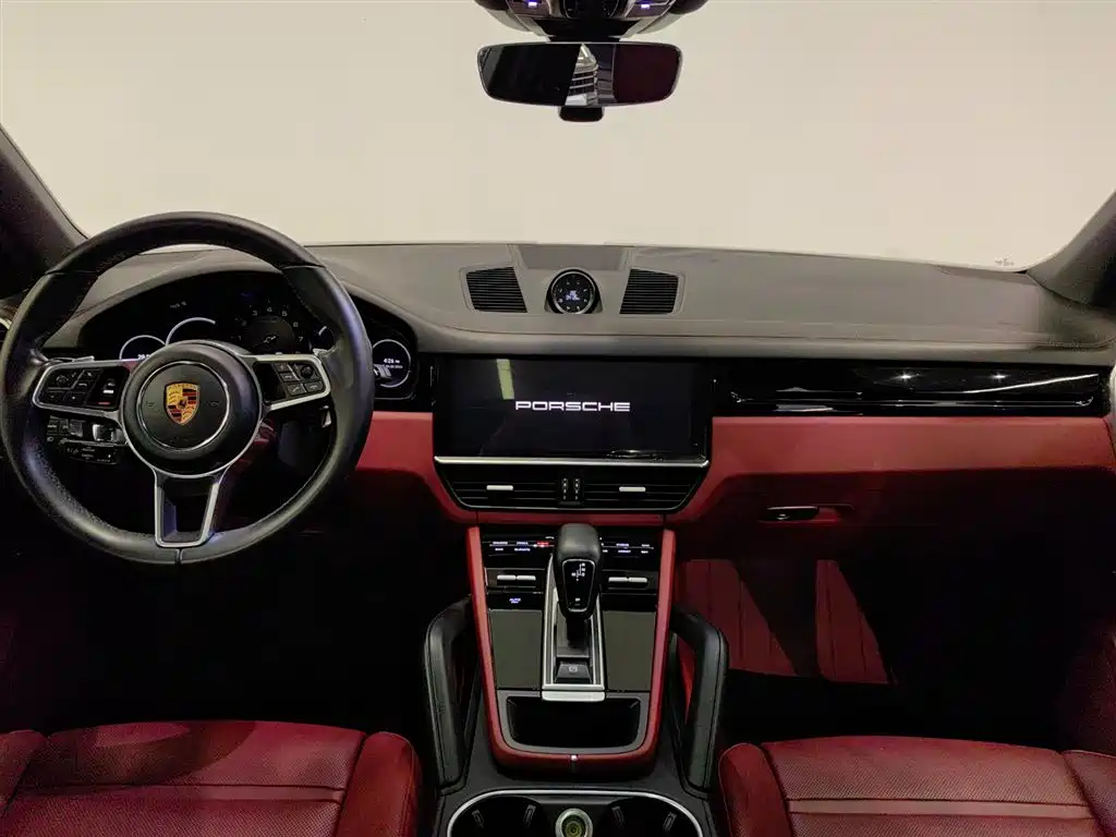 Porsche Cayenne — миниатюра 16