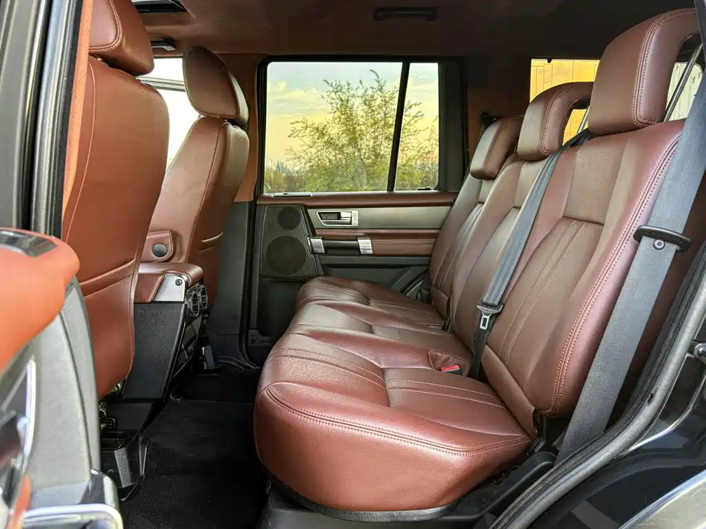 Land Rover Discovery — миниатюра 19