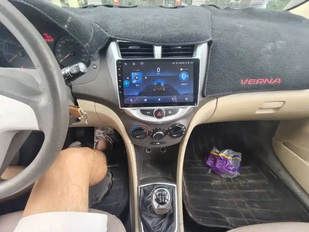 Hyundai Verna — миниатюра 13