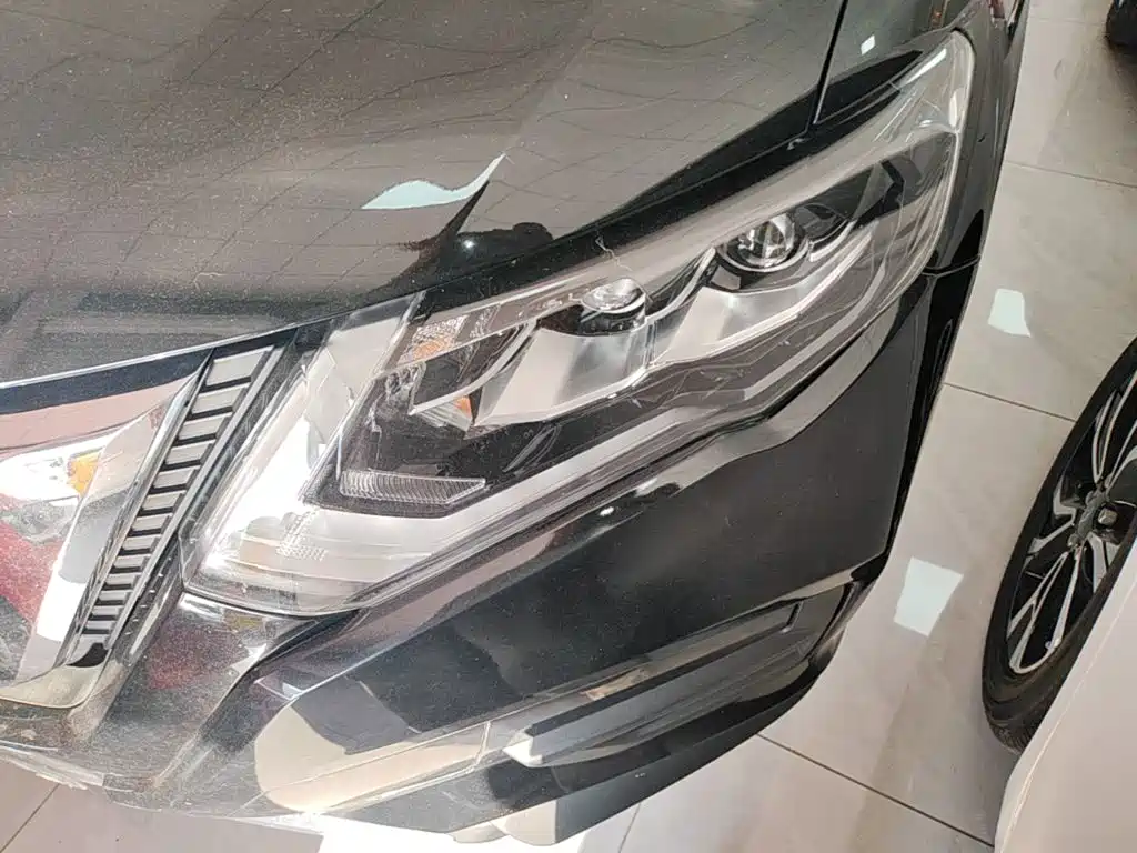 Nissan X-Trail — миниатюра 24