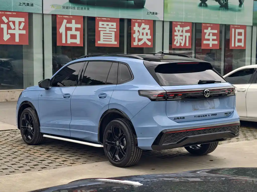 Volkswagen Tiguan L — миниатюра 8