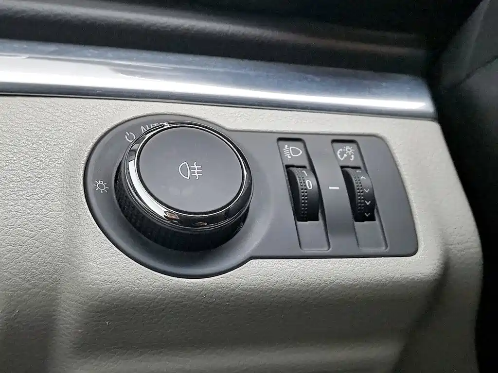 Buick GL8 — миниатюра 21