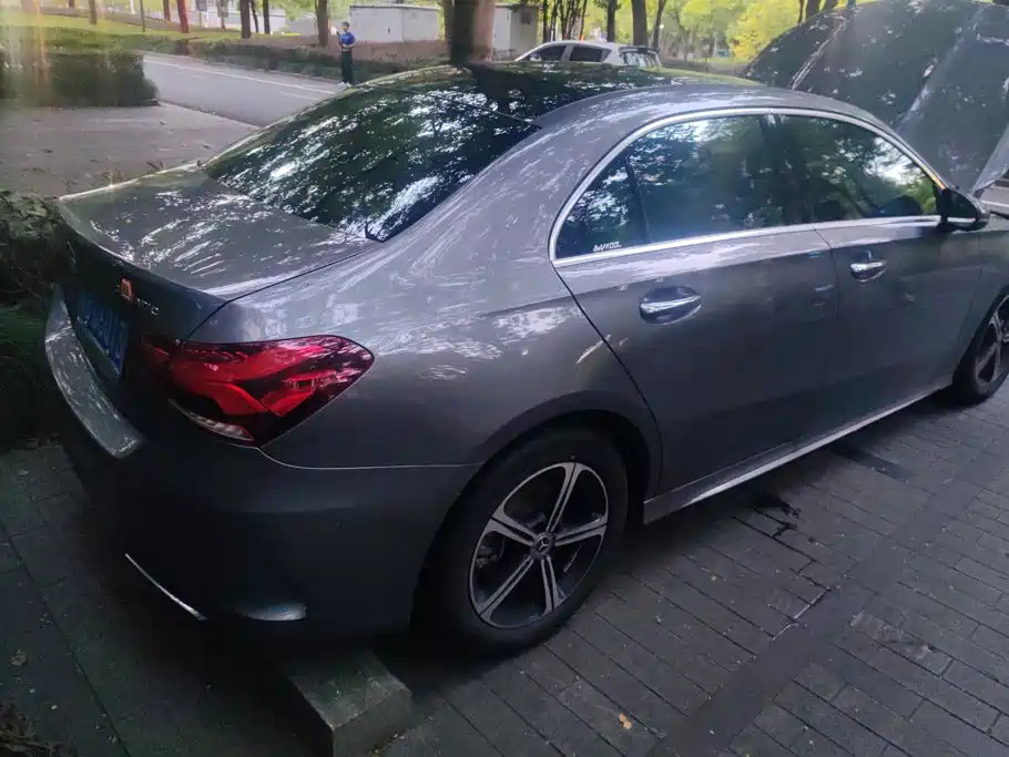 Mercedes-Benz A-Class — миниатюра 3