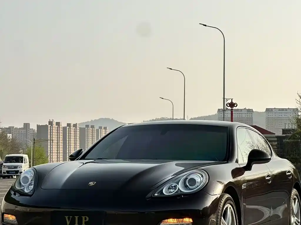 Купить Porsche Panamera