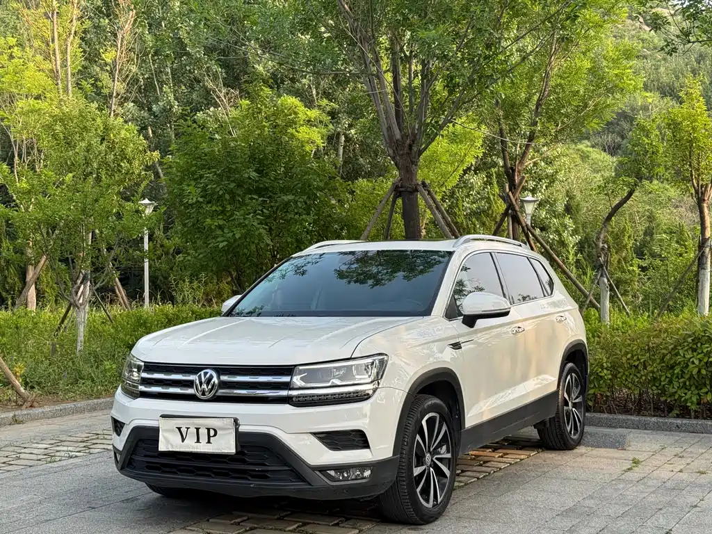 Купить Volkswagen Tharu