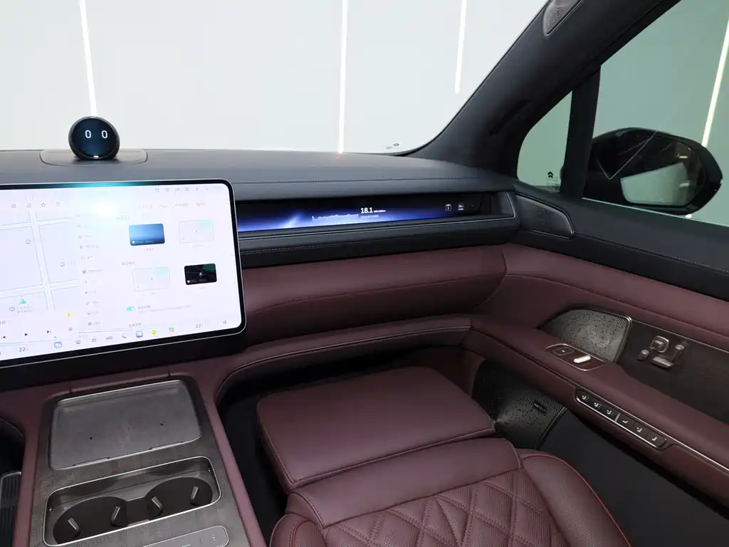 NIO ES8 — миниатюра 28