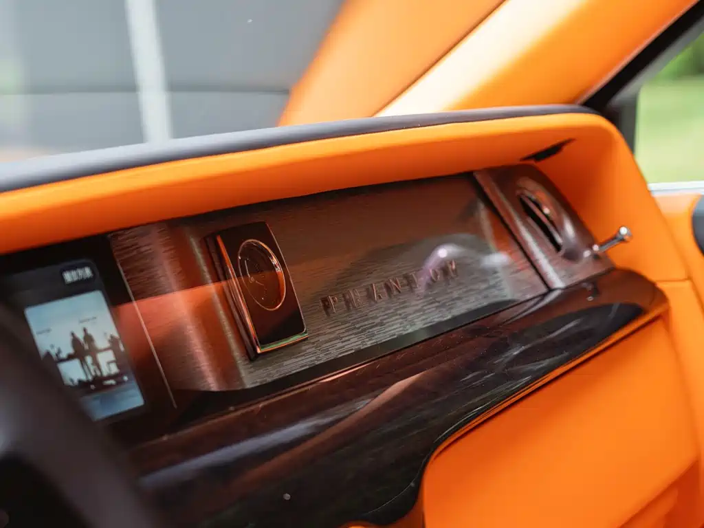 Rolls-Royce Phantom — миниатюра 16