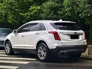 Cadillac XT5 — миниатюра 3