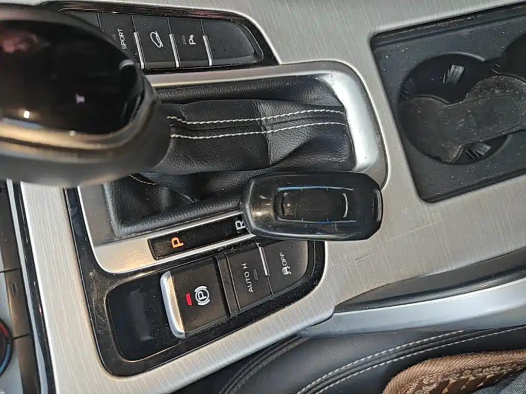 Geely Boyue — миниатюра 9