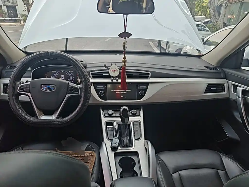 Geely Boyue — миниатюра 10