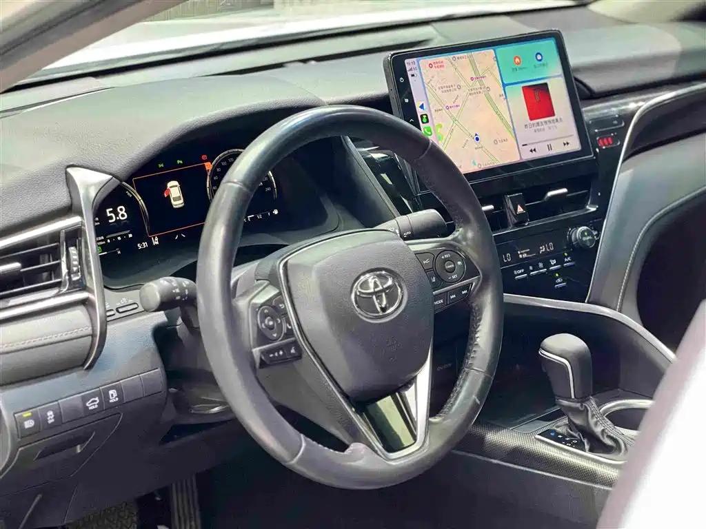 Toyota Camry 2021 2.5HS