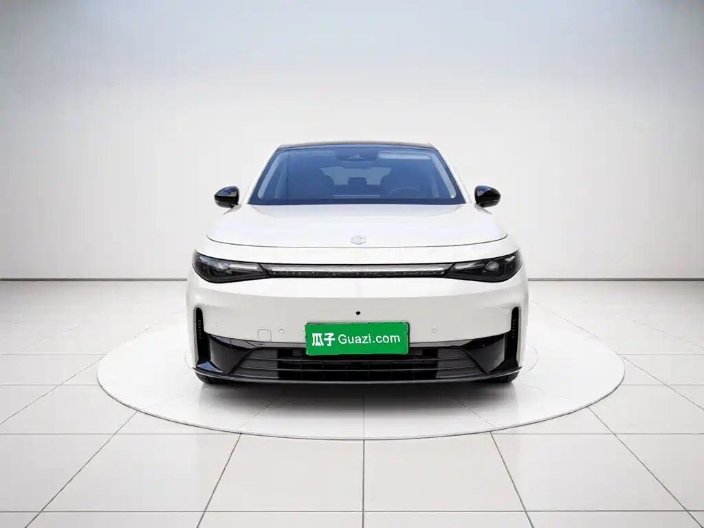 Leapmotor Leapmotor C10 — миниатюра 2