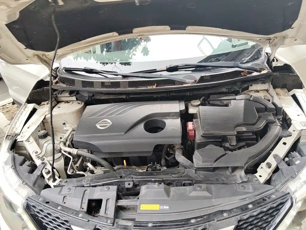 Nissan Qashqai — миниатюра 21