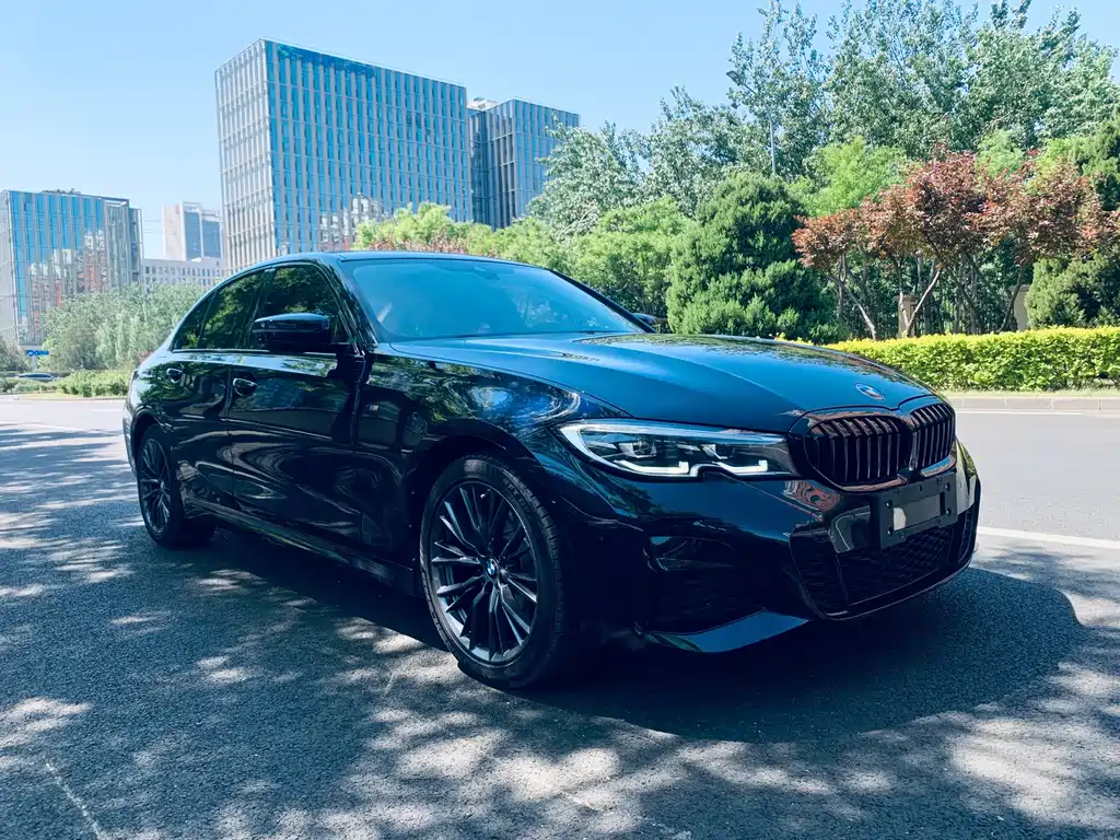 BMW 3 Series 2021