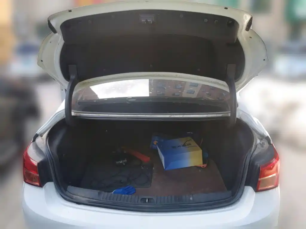 Buick Verano — миниатюра 20