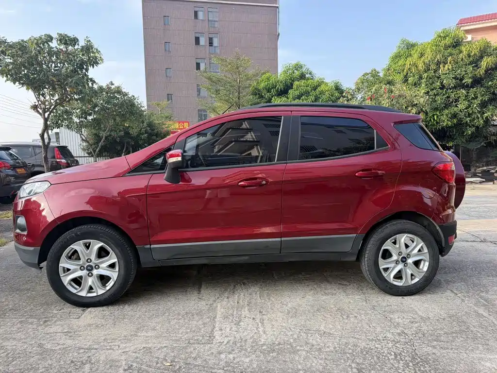 Ford Ecosport — миниатюра 9