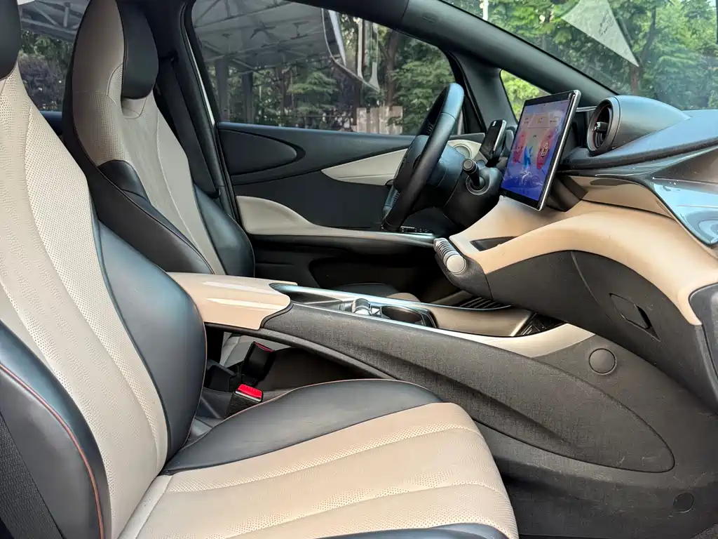 BYD Dolphin 2023 420km Freedom