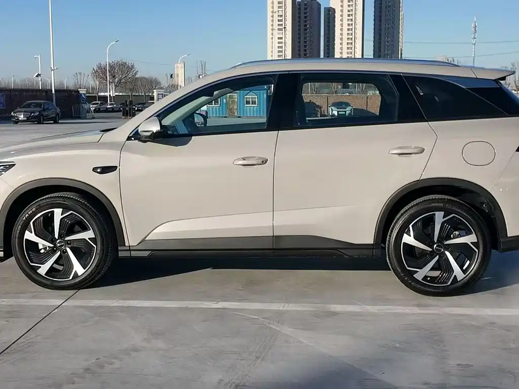 BYD SEA LION 05 DM I