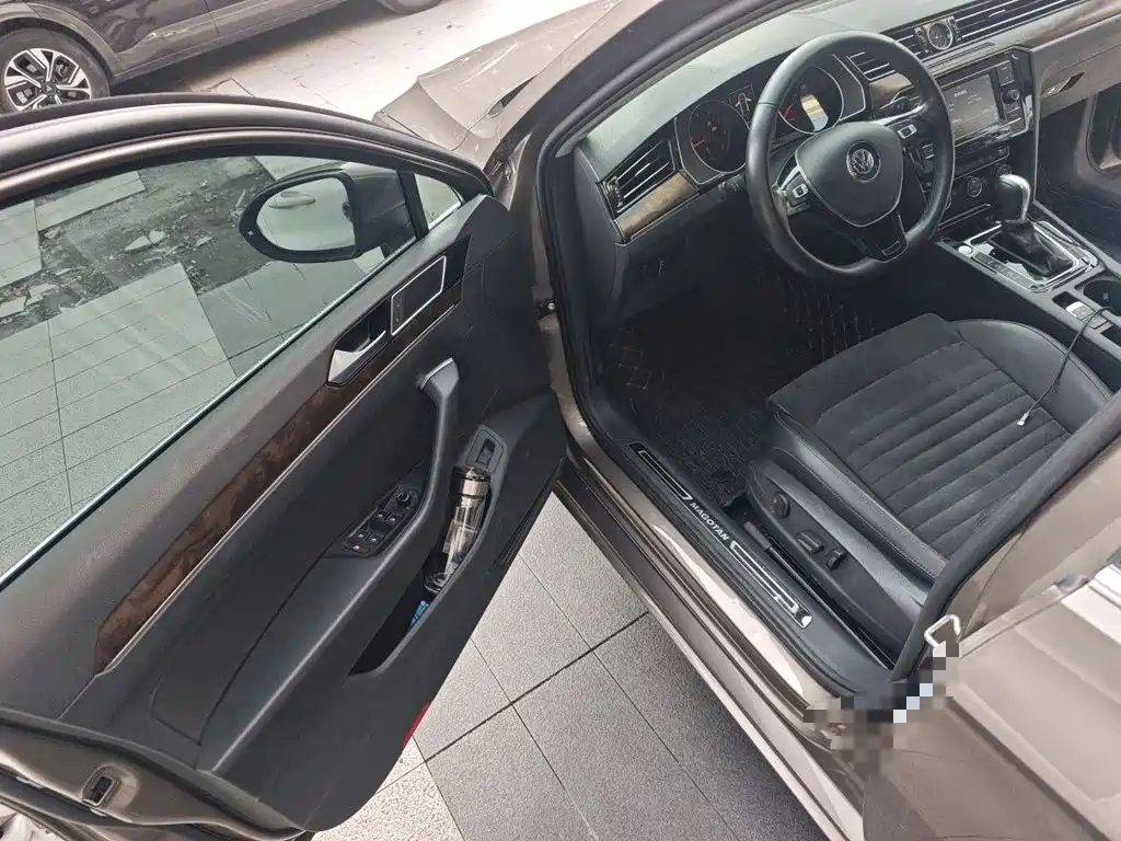 Volkswagen Magotan — миниатюра 12