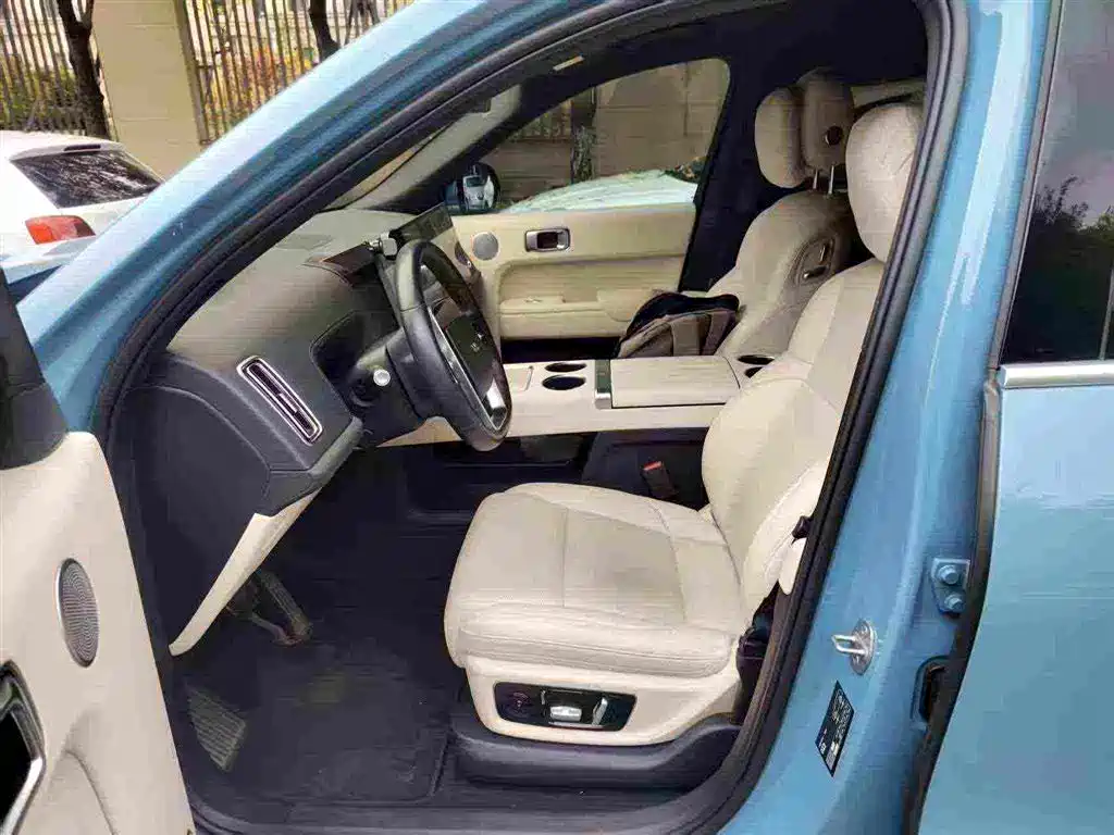 Li Auto Li L8 — миниатюра 6