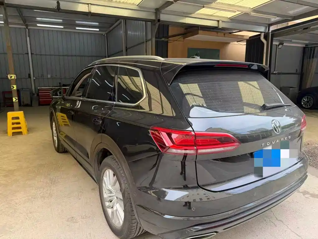 Volkswagen Touareg — миниатюра 3