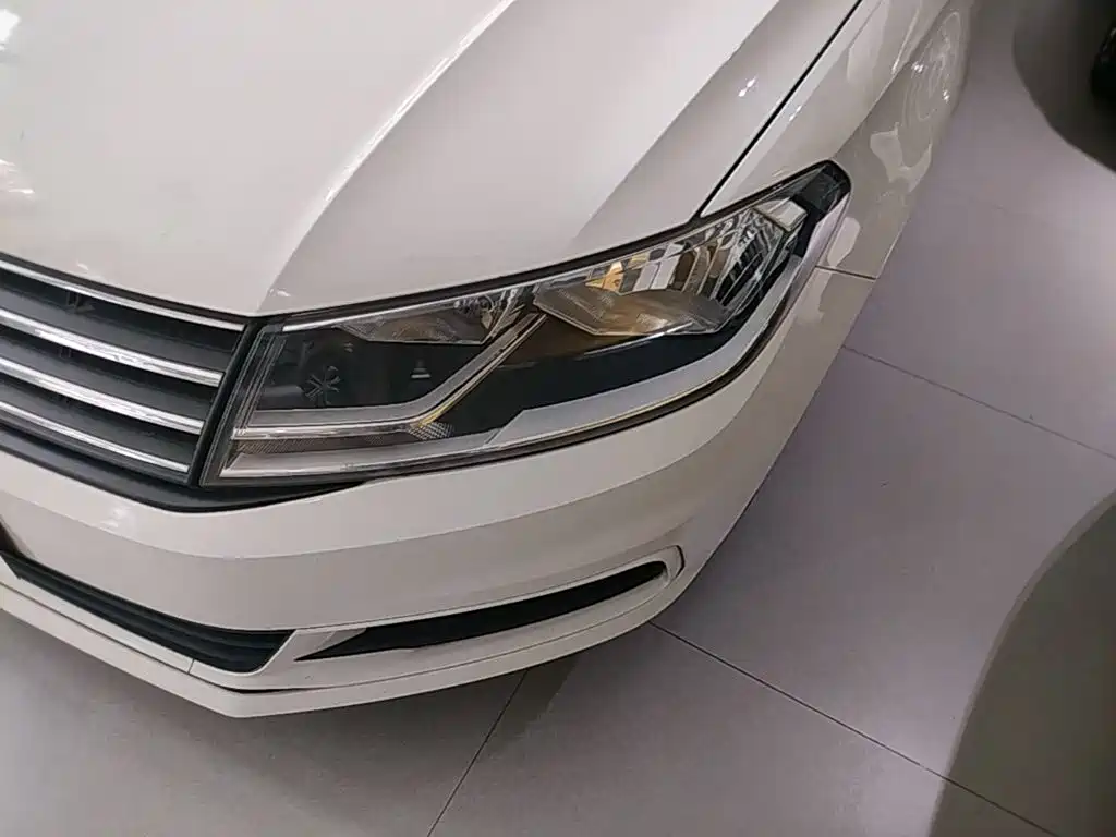 Volkswagen Santana — миниатюра 24