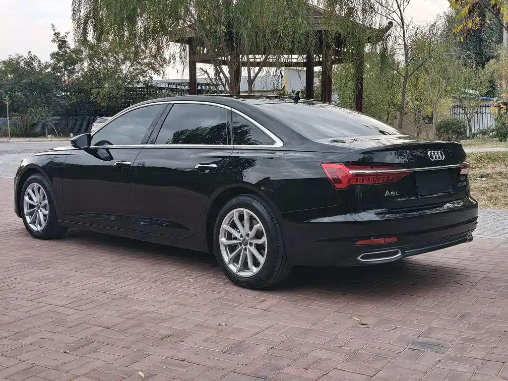 Audi A6L — миниатюра 7