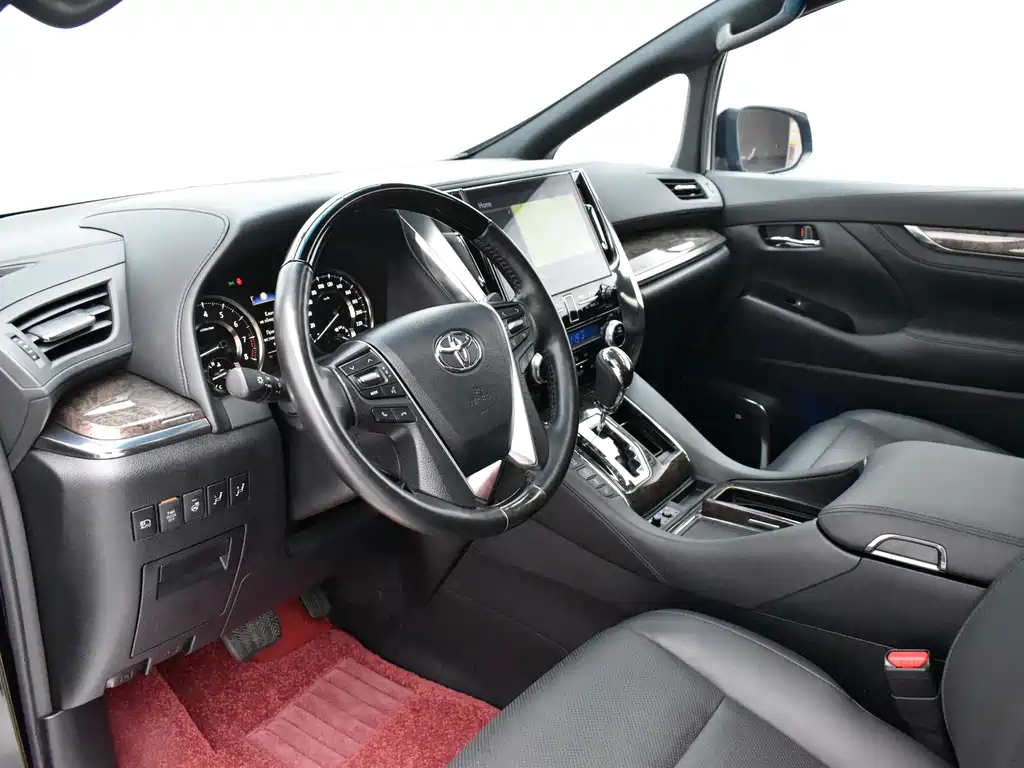 Toyota Alphard — миниатюра 6