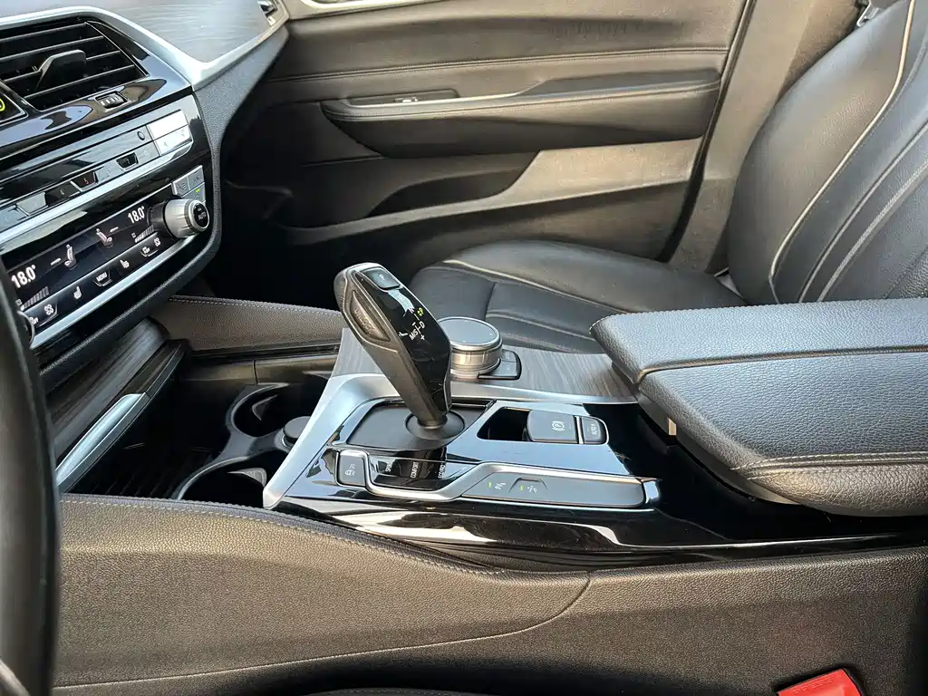 BMW 6 Series GT — миниатюра 13