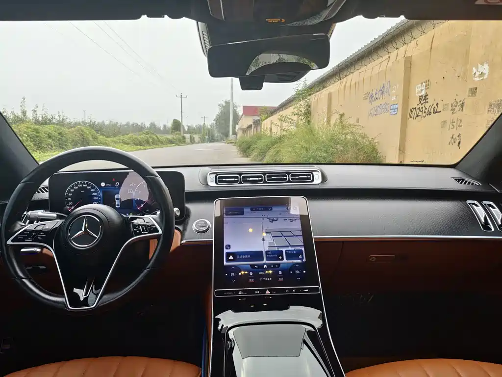 Mercedes-Benz S-Class — миниатюра 9