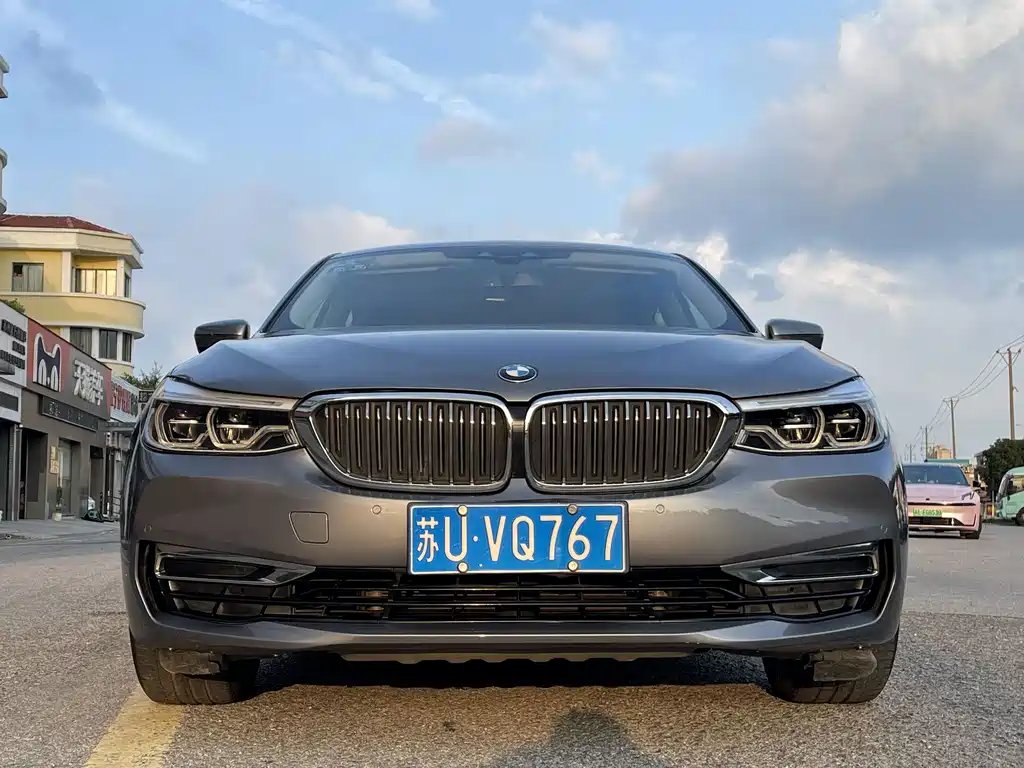 BMW 6 Series GT — миниатюра 6