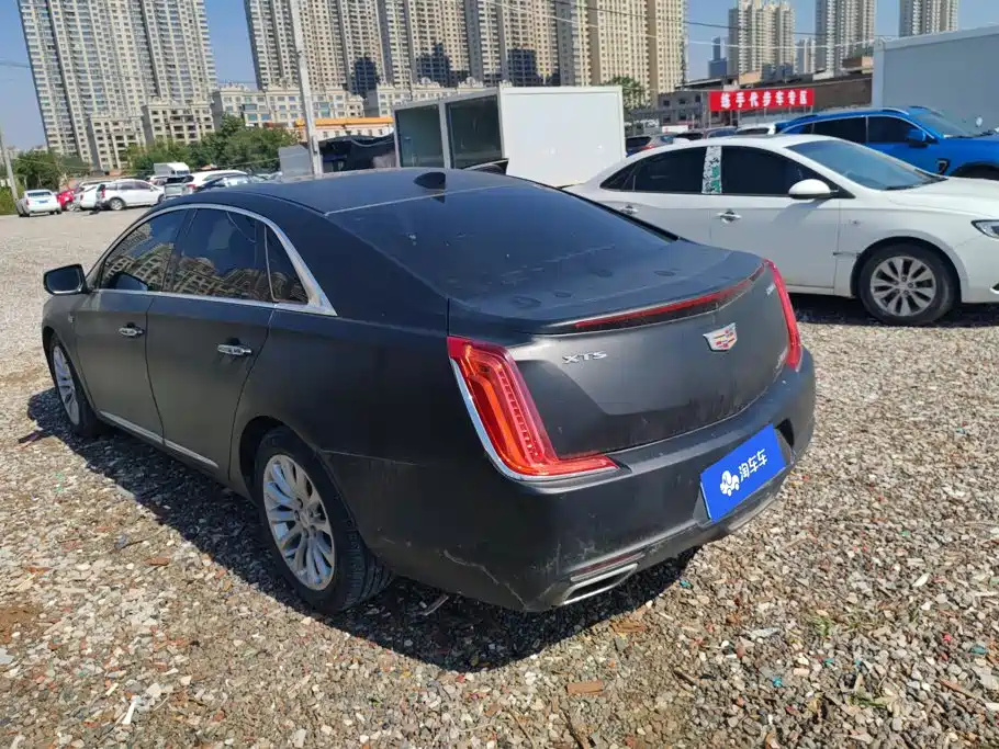Cadillac XTS — миниатюра 3
