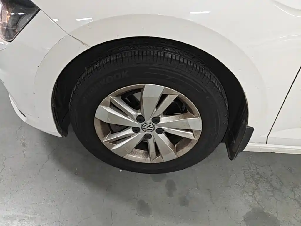 Volkswagen Polo — миниатюра 23