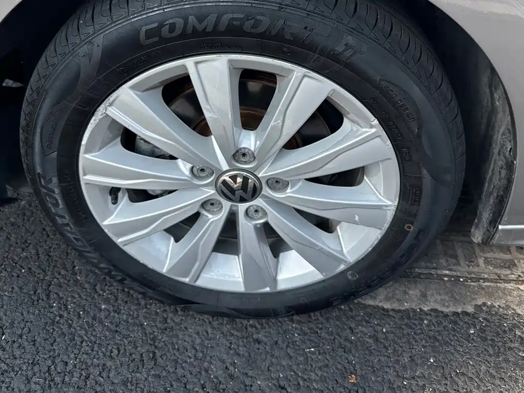 Volkswagen Sagitar — миниатюра 16