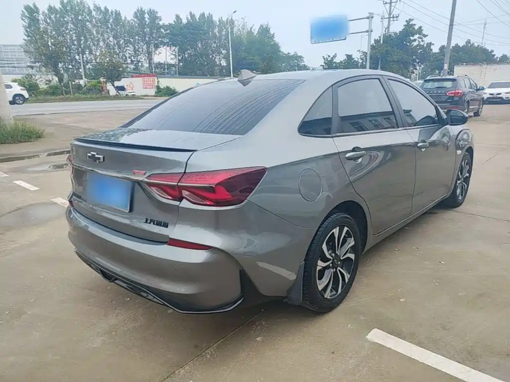 Chevrolet Monza — миниатюра 7