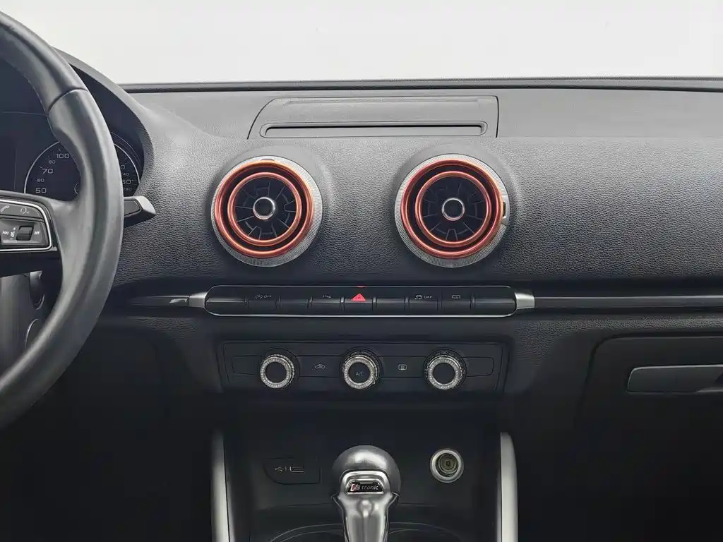 Audi A3 — миниатюра 12