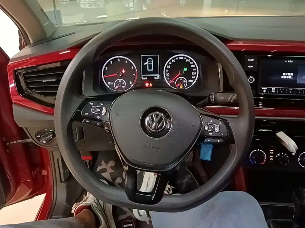 Volkswagen Polo — миниатюра 11