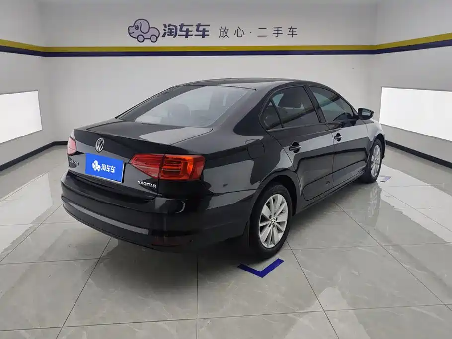 Volkswagen Sagitar — миниатюра 3
