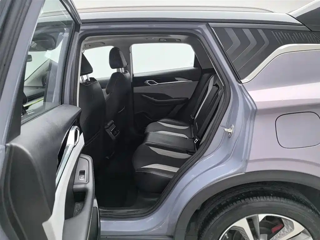 GEELY AUTOMOBILE BINYUE