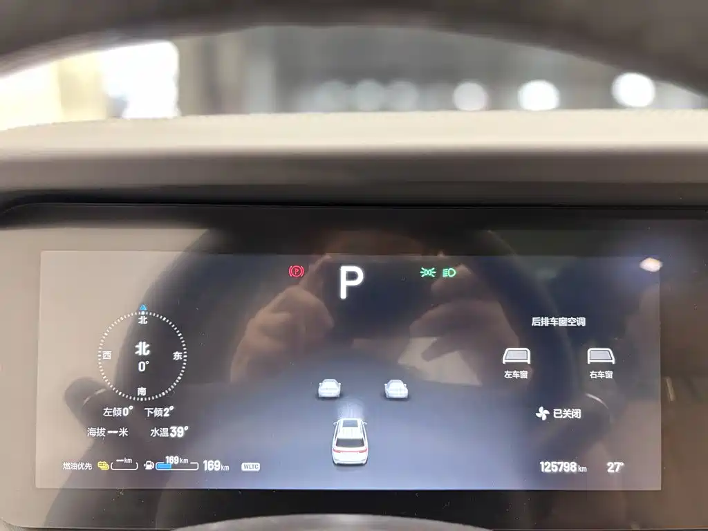 Li Auto Li ONE — миниатюра 10