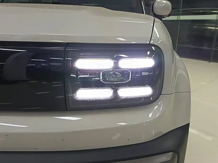 BAOJUN YUE ALSO PLUS