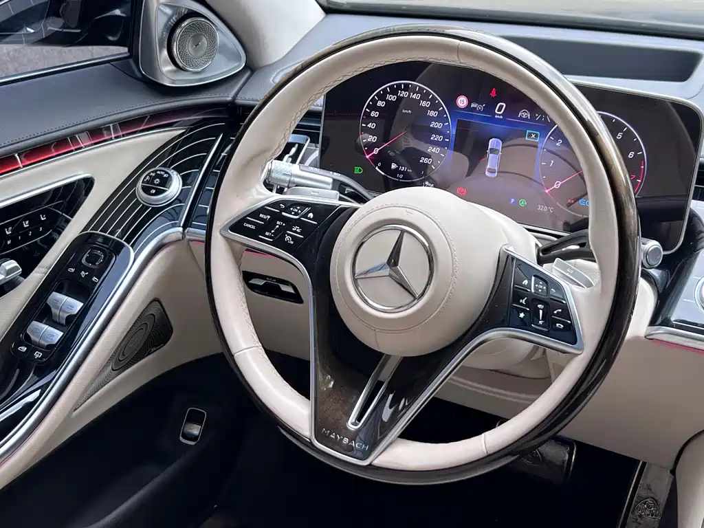 Mercedes-Benz S-Class — миниатюра 9