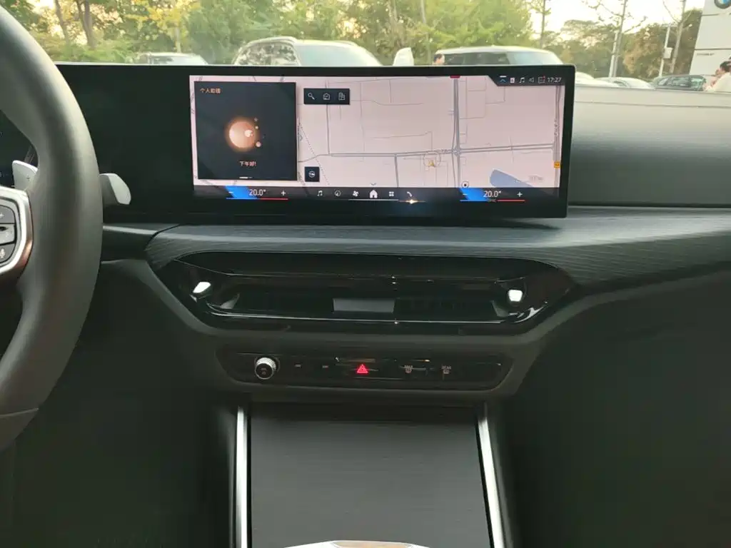 BMW 3 Series — миниатюра 13