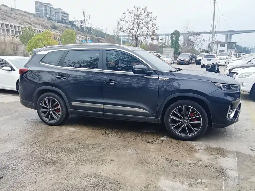 CHERY TIGGO 8 PLUS