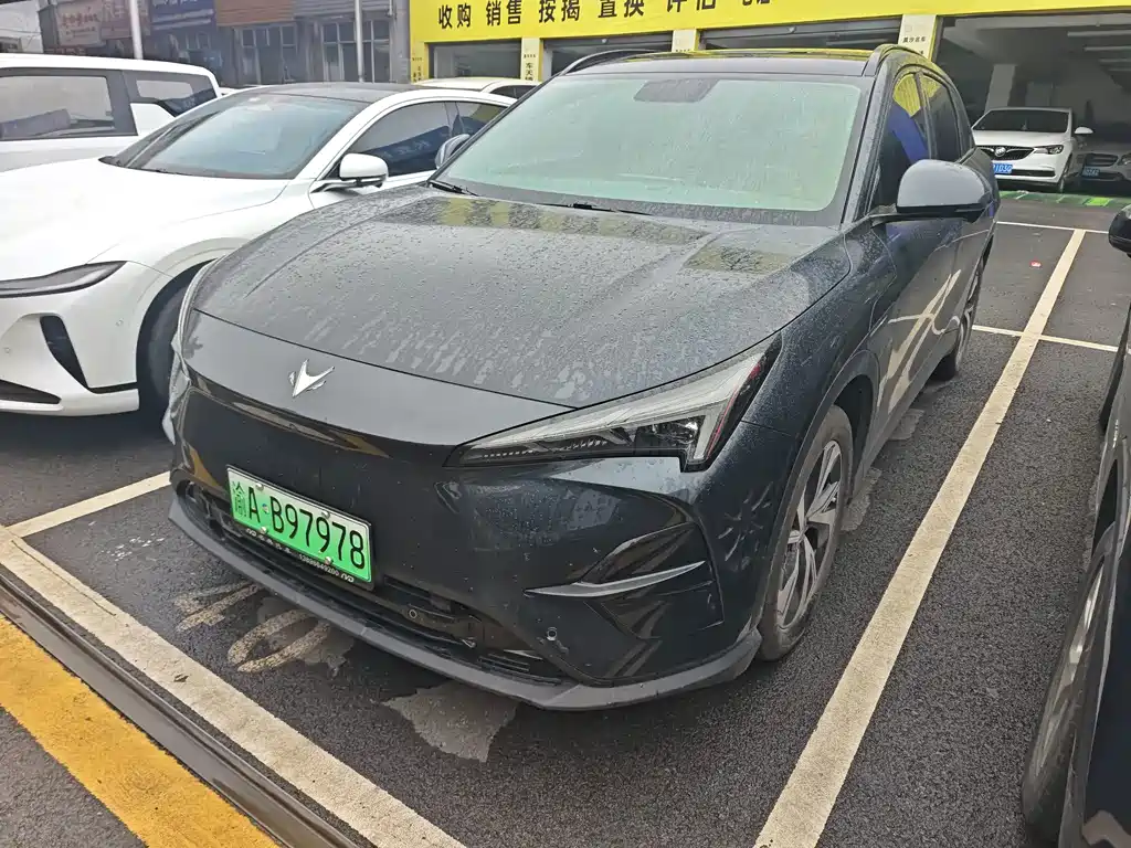 ARCFOX Alpha T5