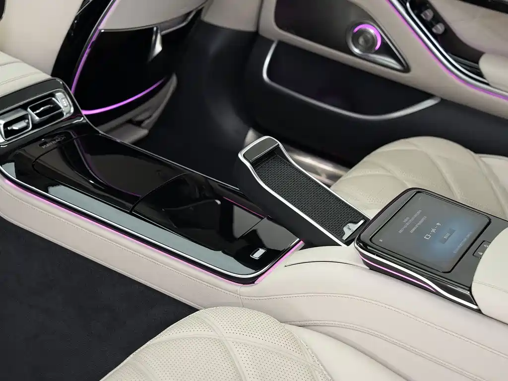 Mercedes-Benz S-Class — миниатюра 14