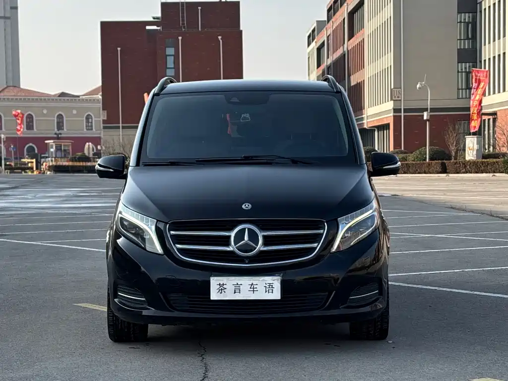 MERCEDES-BENZ V CLASS