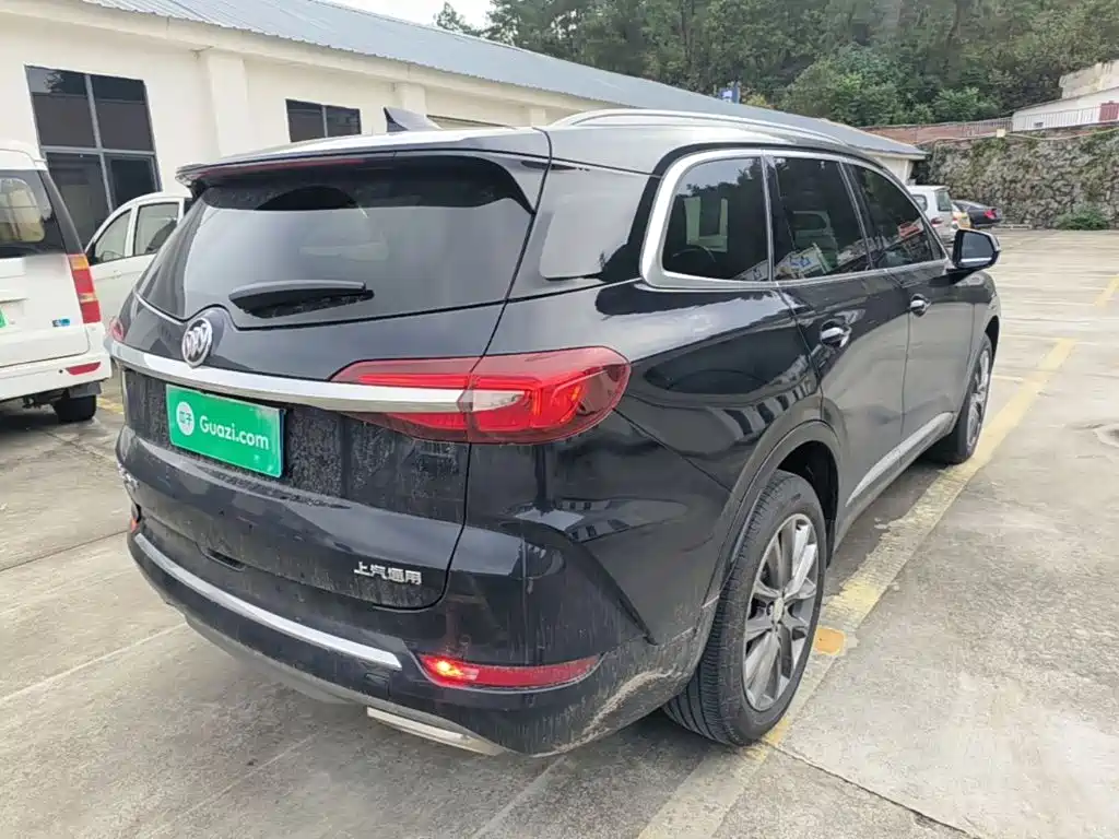 Buick Enclave — миниатюра 7