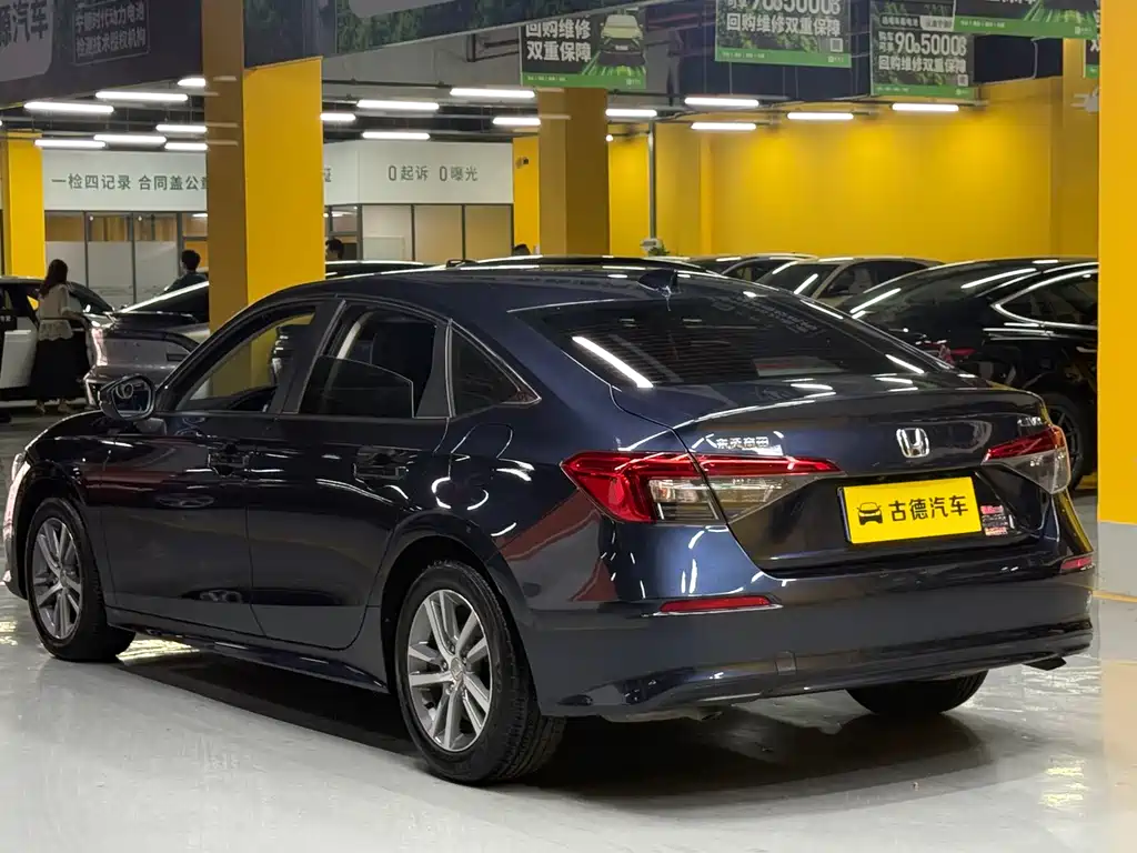 Honda Civic 2023 240TURBO CVT