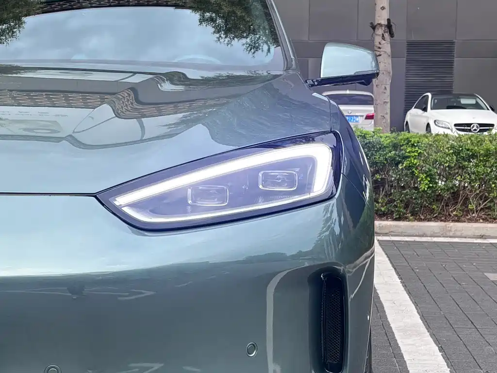 Aito M5